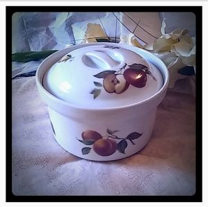 Cordon Bleu BIA Round Casserole Dish